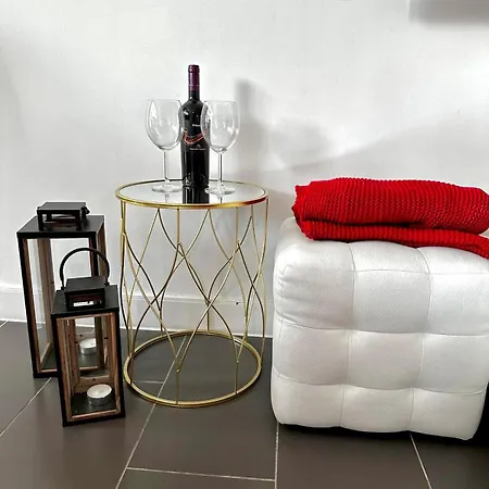 Sea View Penthouse アパート オブゾー