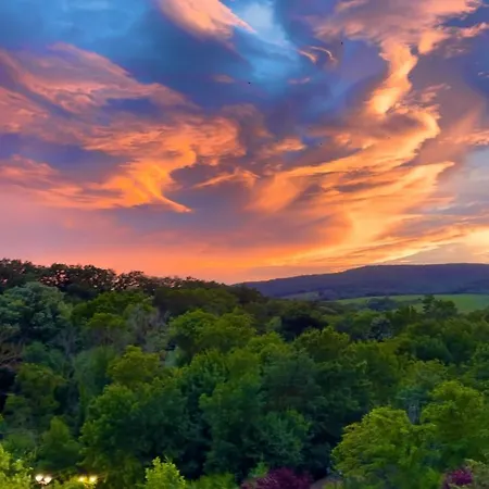 Sea View Penthouse *