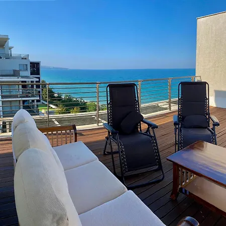 Sea View Penthouse オブゾー