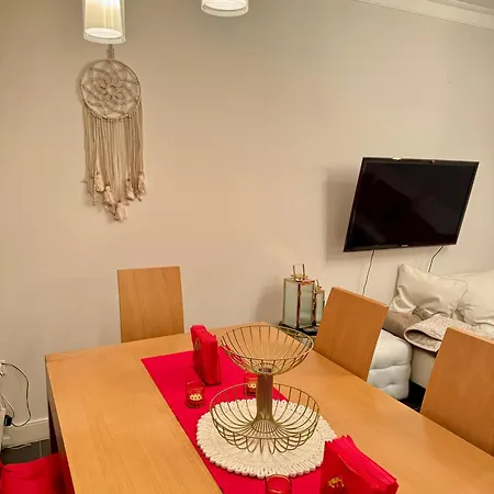 Sea View Penthouse アパート