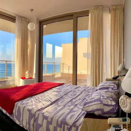 Sea View Penthouse Appartamento *